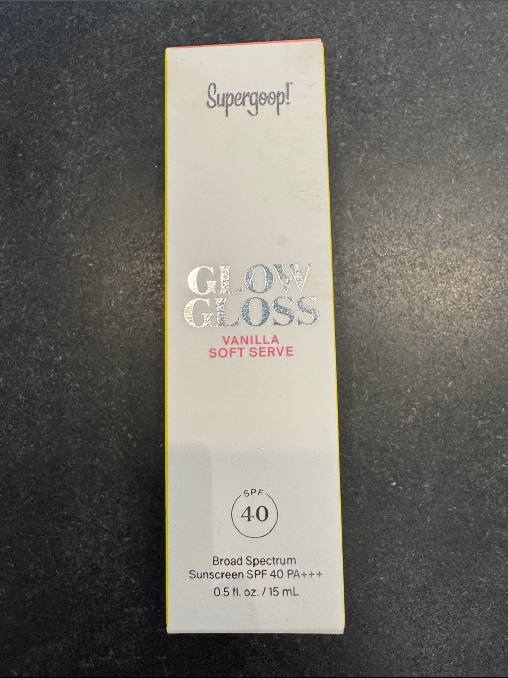Supergoop Glow Gloss spf 40 Vanilla Soft Serve